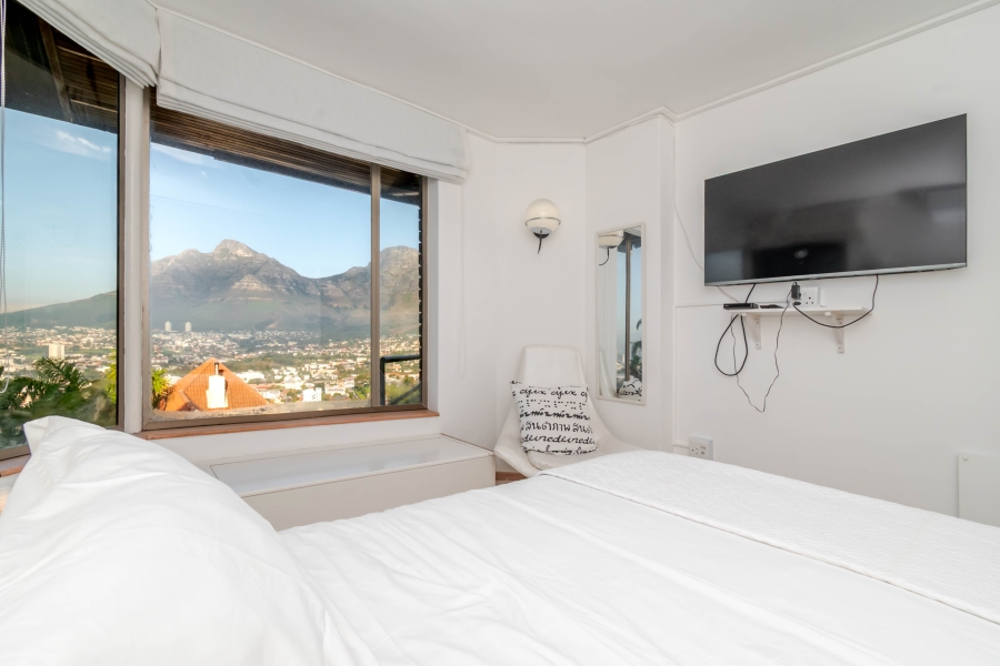 3 Bedroom Property for Sale in Tamboerskloof Western Cape